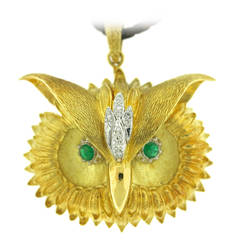 Retro 1960s Hammerman Bros. Emerald Diamond Gold Owl Pendant
