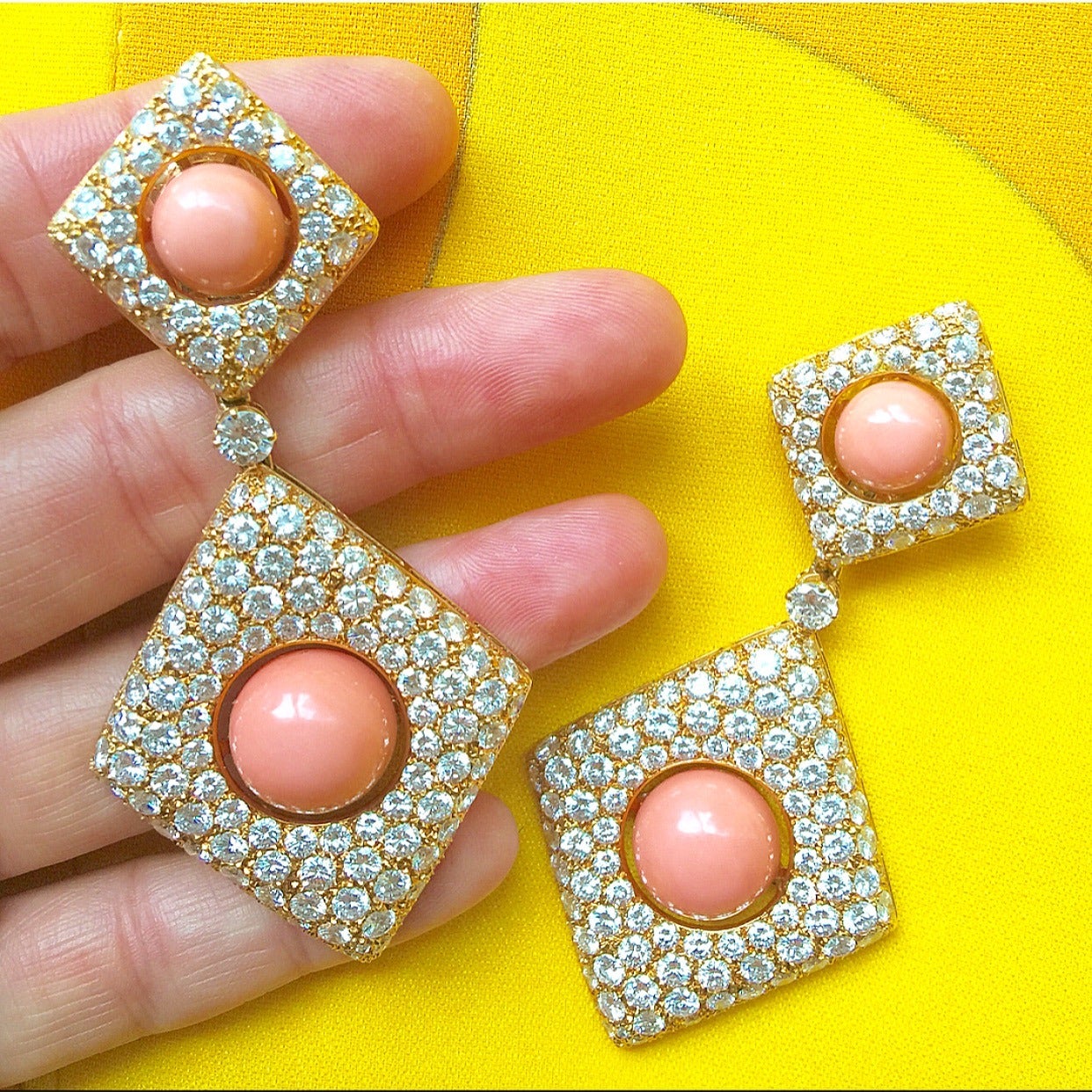 An Important Pair of Van Cleef & Arpels Coral and Diamond Earrings For Sale 1