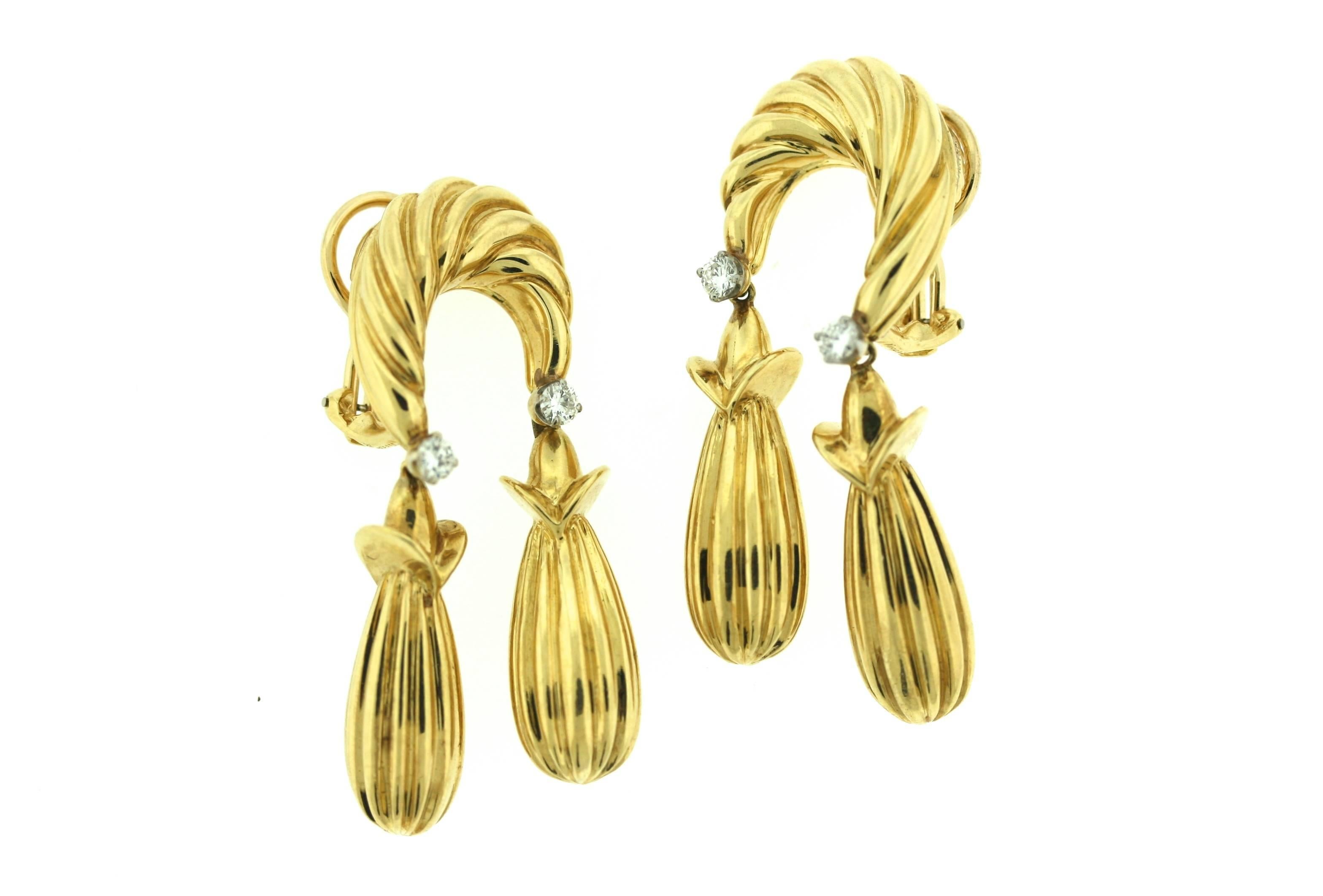 Tiffany & Co. Diamond Gold Earrings In Excellent Condition For Sale In New York, NY