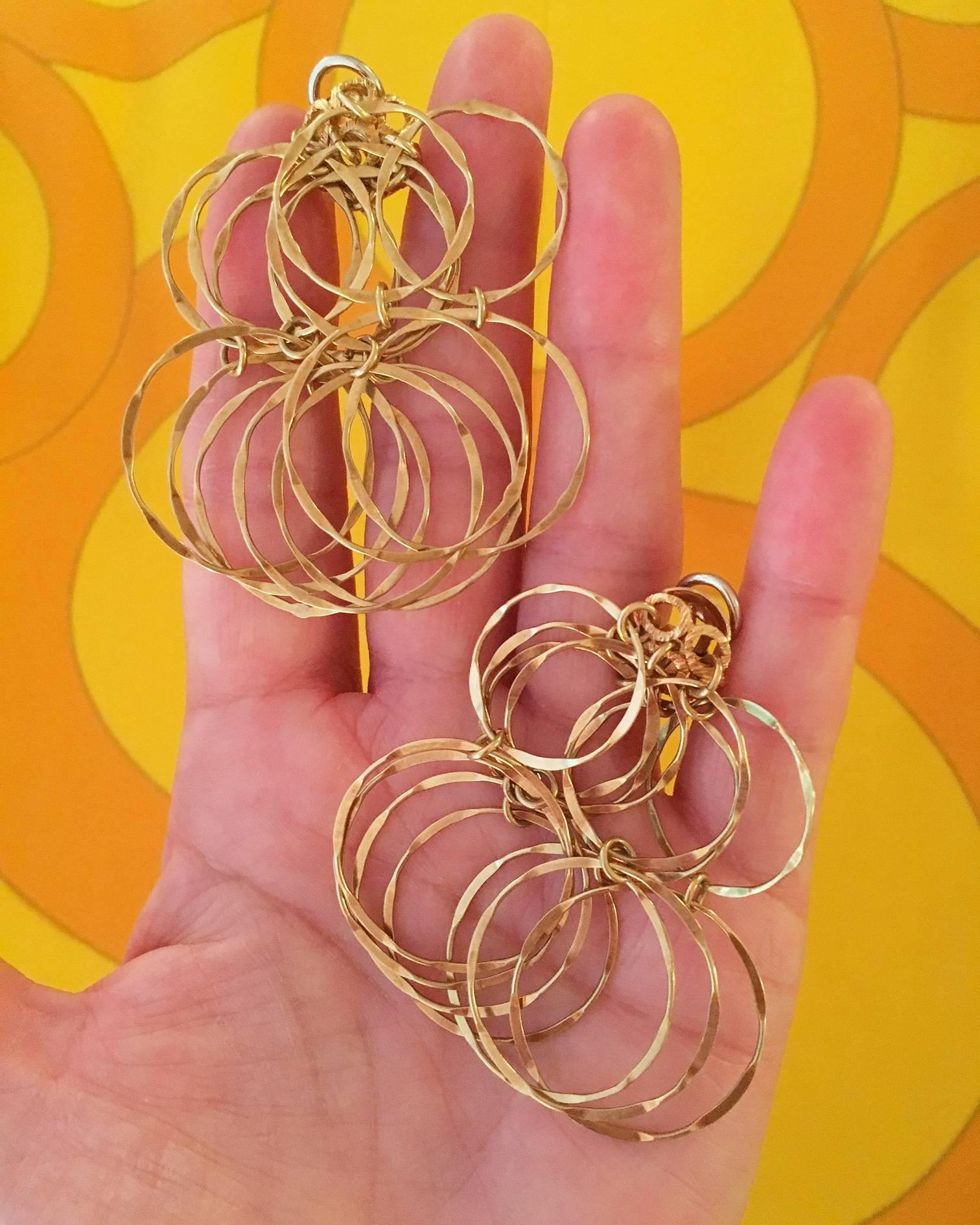 1970s Cartier Gold Multi-Hoop Earrings In Excellent Condition For Sale In New York, NY