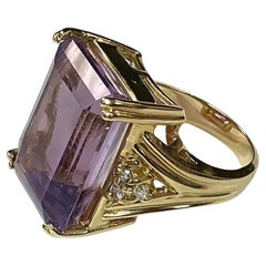 14k Yellow Gold Amethyst and Diamond Ring