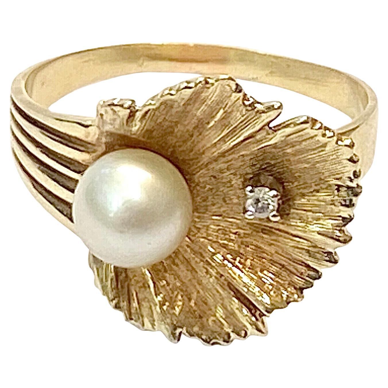 Anello con perle e diamanti 14K