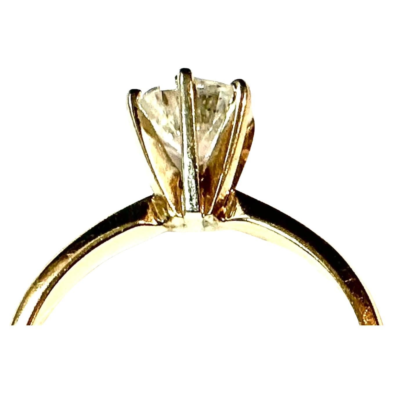 Bague solitaire vintage d'un carat à diamant rond en vente 3