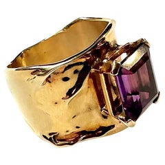 Jim Cotter Anello a fascia larga in oro 14K con ametista taglio smeraldo