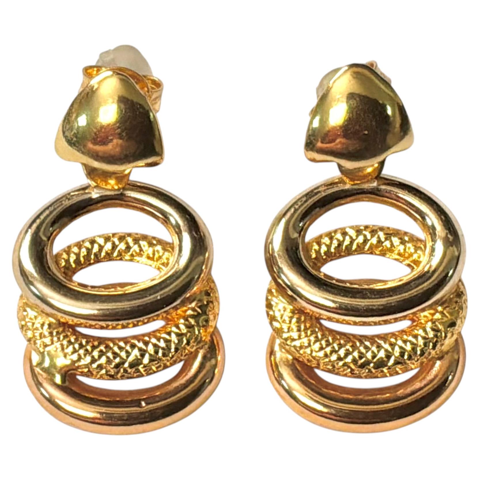 Vintage Mid-20th Century 18K Yellow Gold Textured Dangle Earrings For Sale