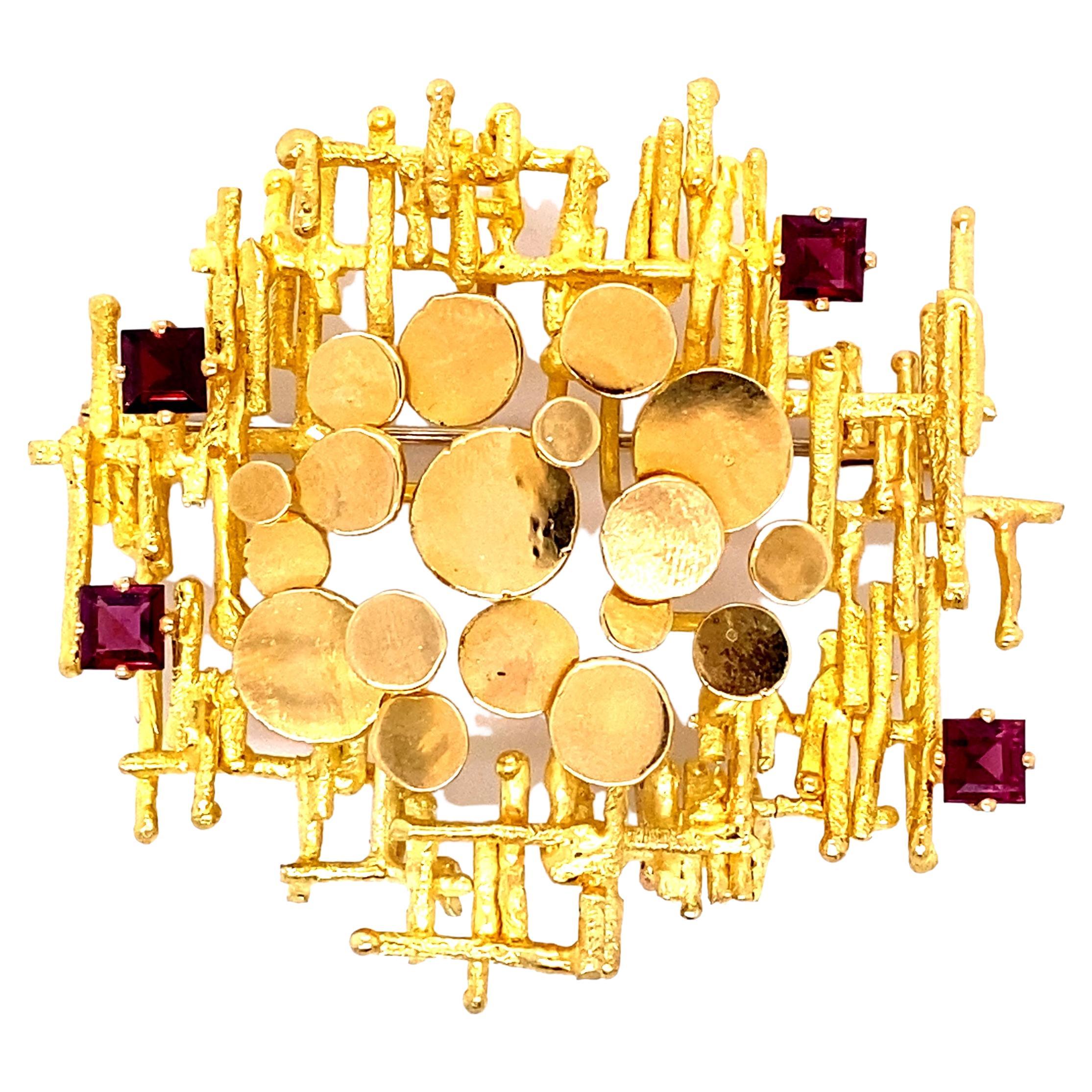 From Lucerne, Switzerland Vintage 18K Yellow Gold and Garnet Contemporary Brooch