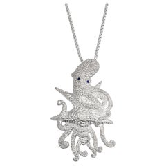 Superbe collier pendentif octope détaillé en argent sterling avec yeux en saphir bleu