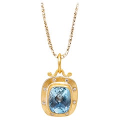 3.65ct Faceted Checkerboard Light Blue Topaz Charm Pendant Necklace with Diamond