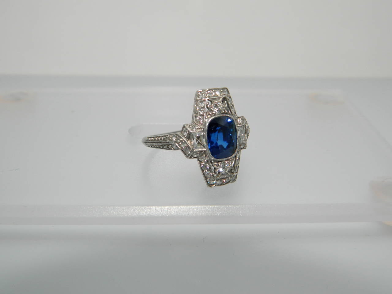 Tiffany & Co. Edwardian Sapphire Diamond Platinum Ring In Excellent Condition In Chicago, IL