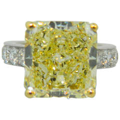 2005 Graff,  Fancy Yellow Radiant Cut Diamond Ring