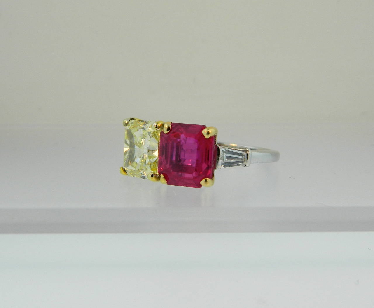 Bulgari No-Heat Burma Ruby Fancy Yellow Diamond Twin Ring In Excellent Condition In Chicago, IL