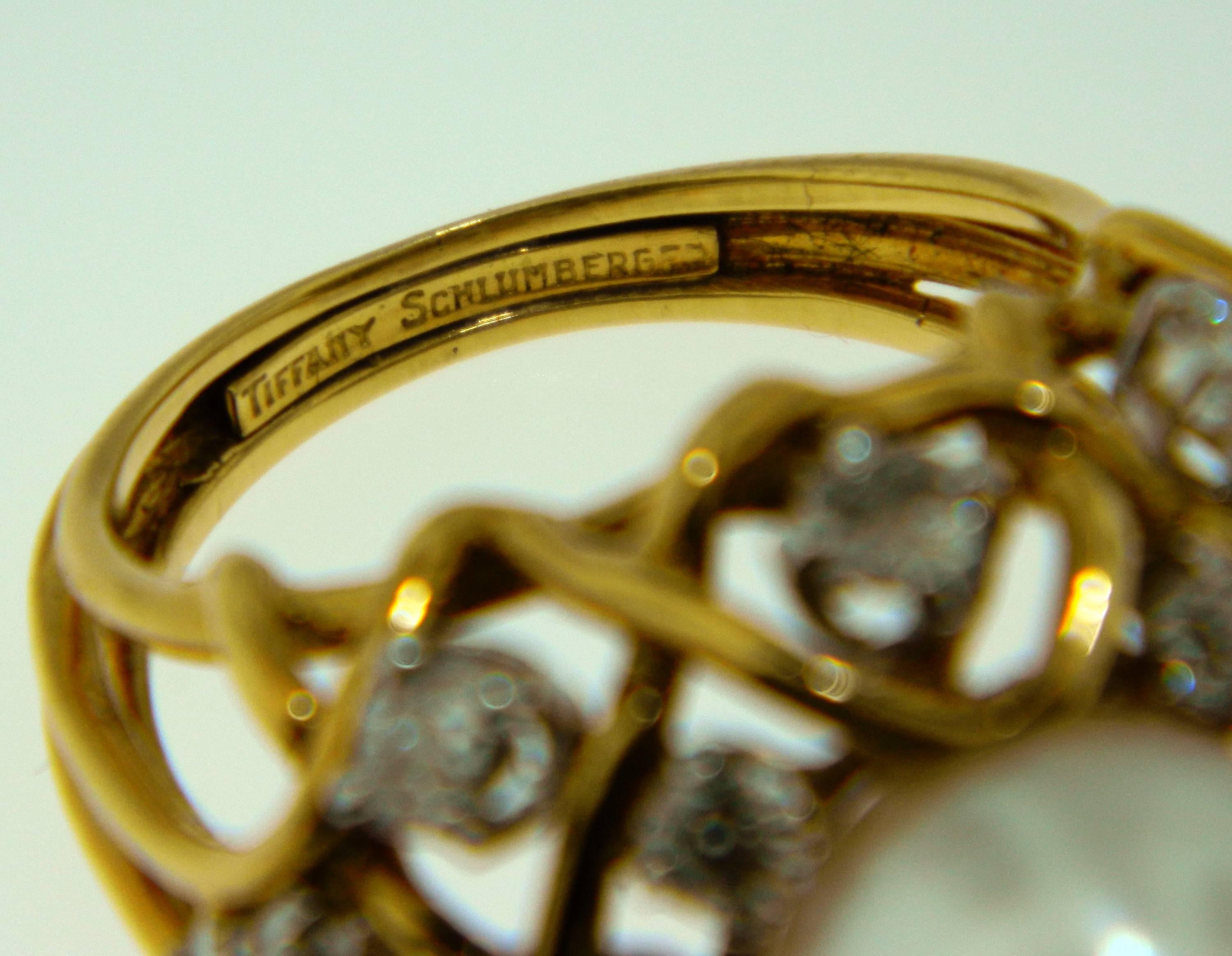 1960s Tiffany & Co. Schlumberger GIA Natural Pearl Diamond Gold Platinum Ring In Excellent Condition In Chicago, IL