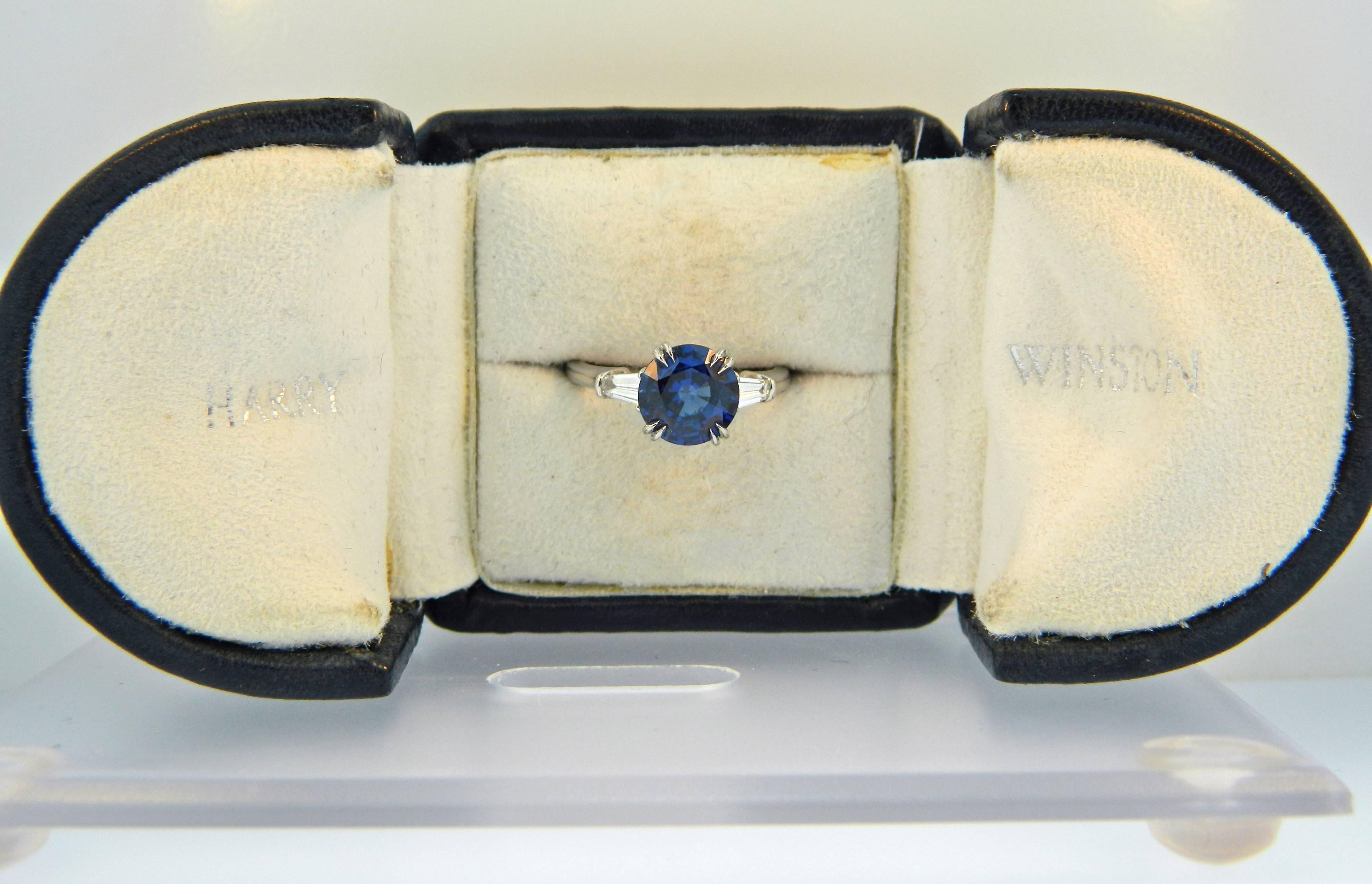 Women's Harry Winston No-Heat Sapphire Diamond Platinum Engagement Ring