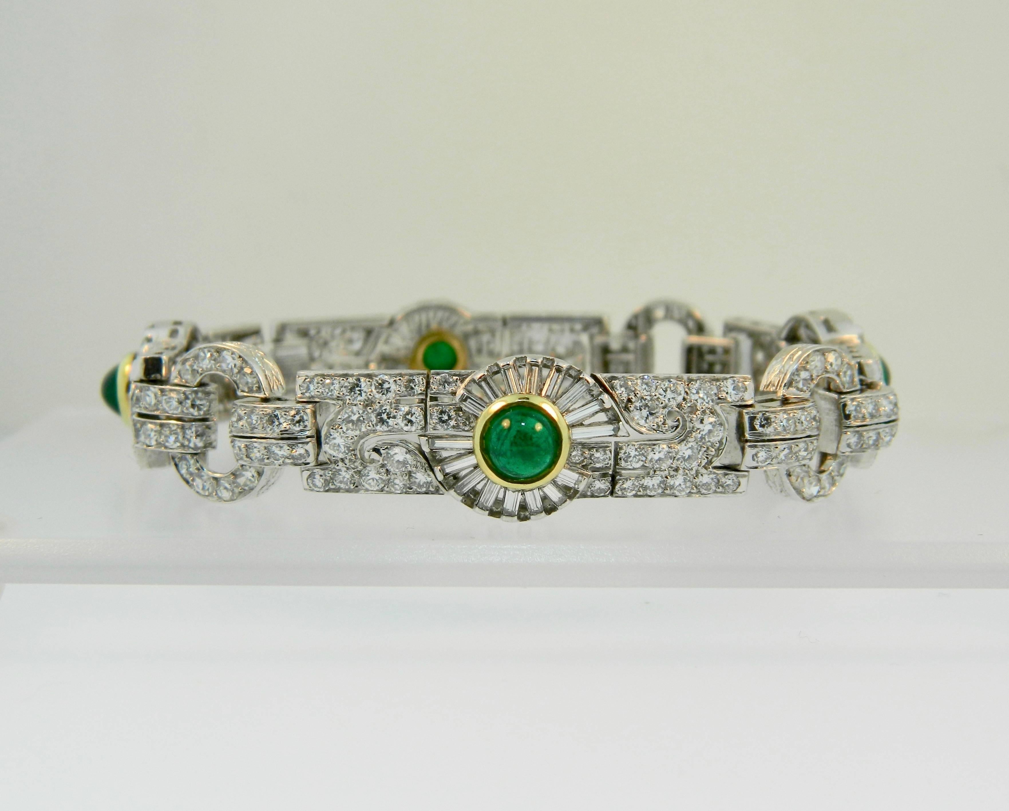 Art Deco Diamond Emerald Platinum Bracelet In Excellent Condition In Chicago, IL
