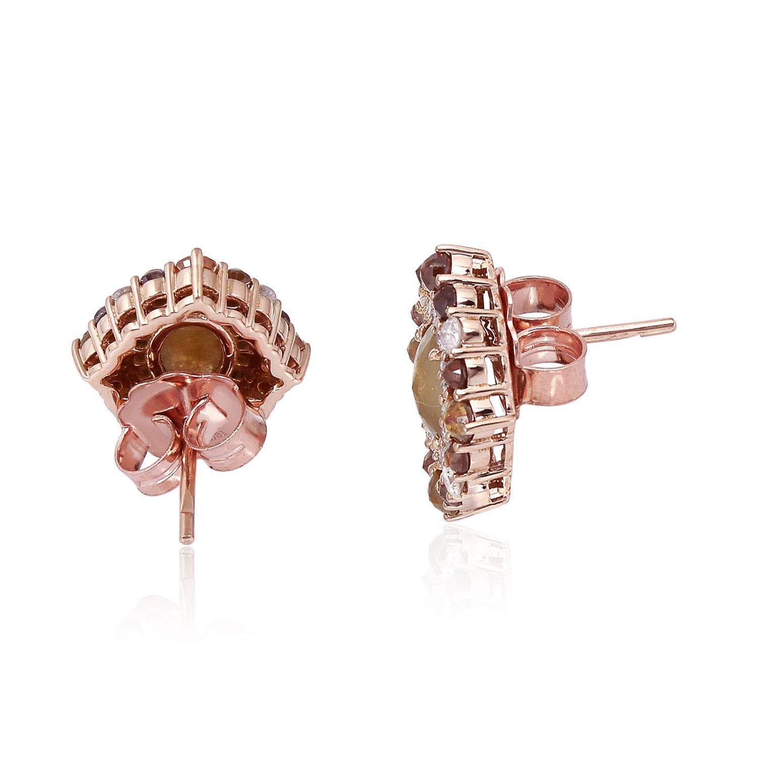 This charming shades of brown Cluster Ice Diamond Stud Earring in 18K Yellow Gold will not you go unnoticed. Wear it with your formals or casuals, so pretty!
Closure: Push & Post
18k:5.99g
Diamond:3.42ct