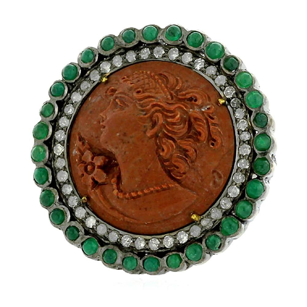 Emerald Diamond Silver Gold Cameo Ring In New Condition In New York, NY