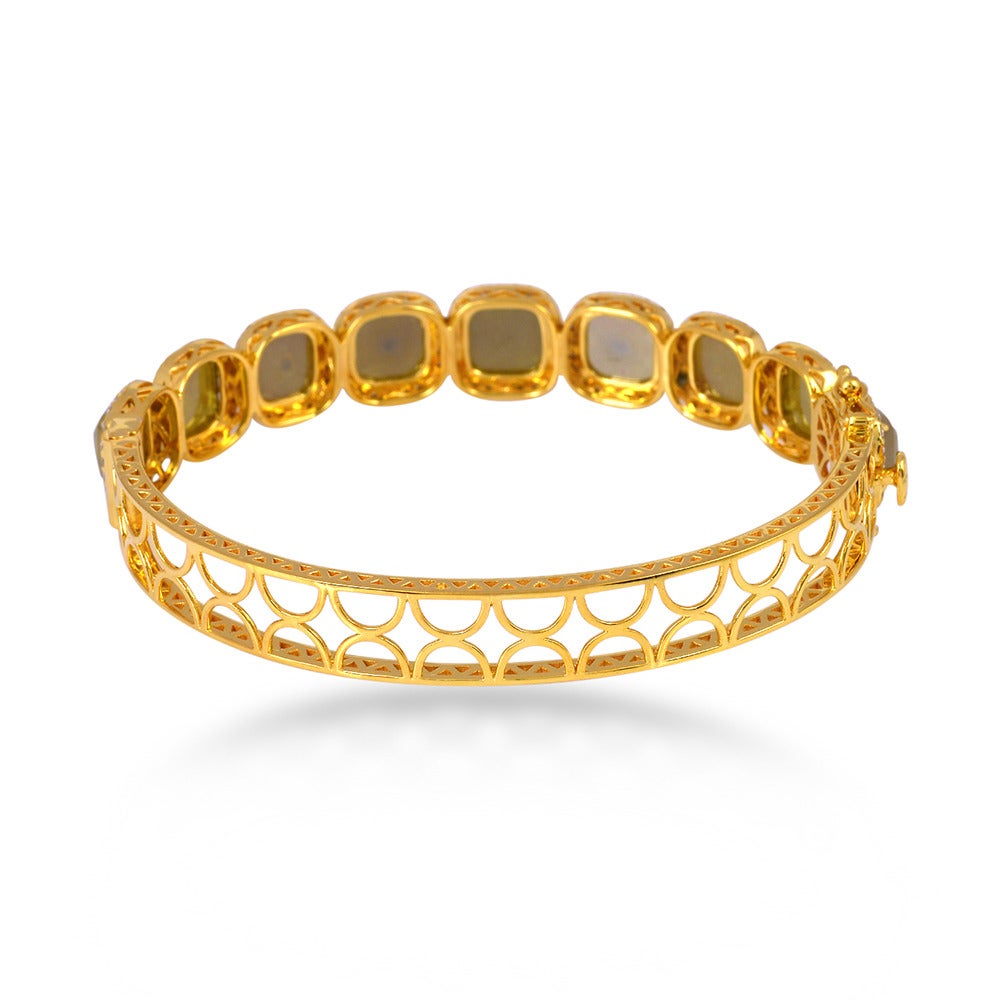 Contemporary Yellow Ice and Pave Diamond Gold Openable Bangle Bracelet