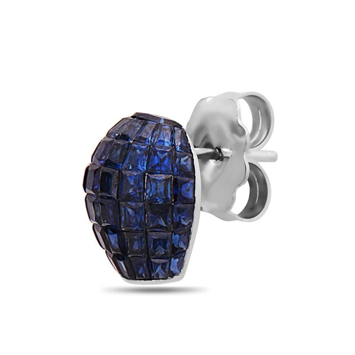 Sweet looking Blue Sapphire Invisible Setting Stud with push post back in 18K White Gold.

18k:3.29gms
Blue Sapphire:4.88ct