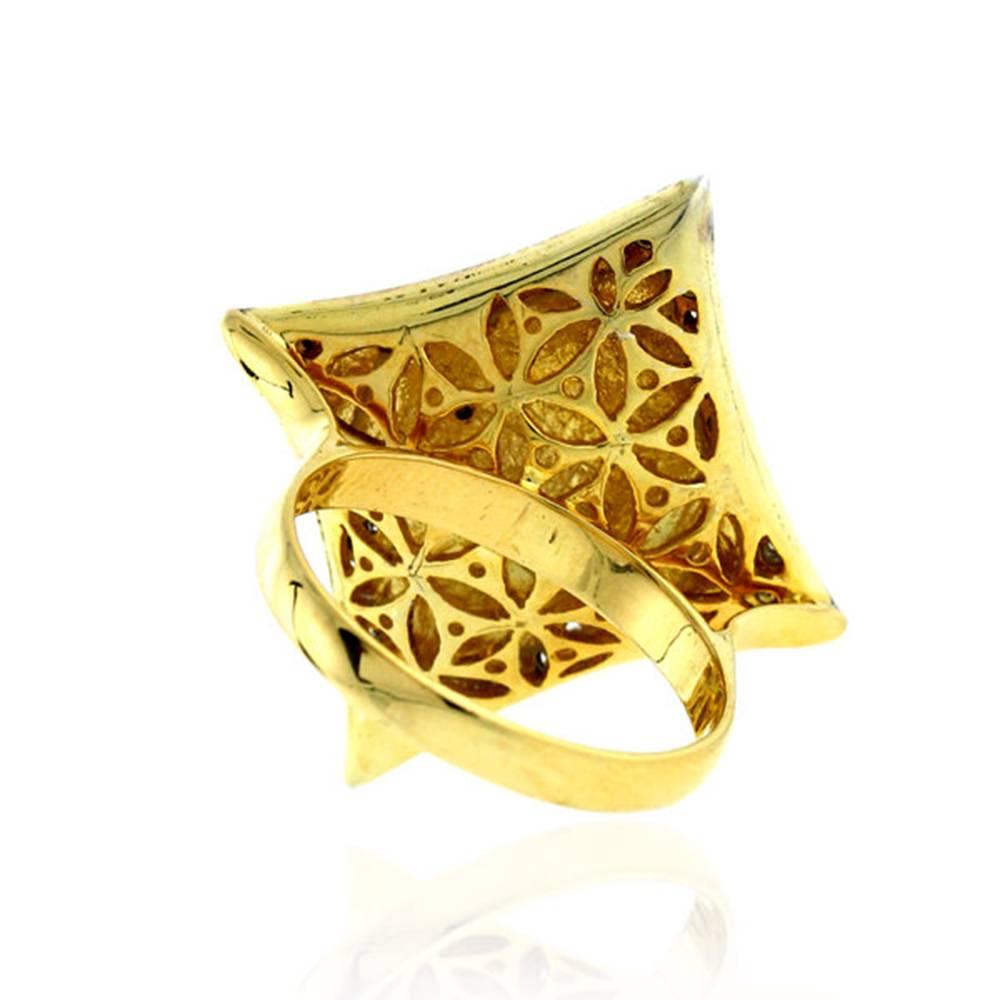 Taglio misto Anello in oro con perle e diamanti fatto a mano in vendita