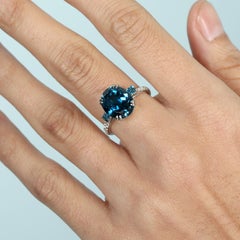 Anello con topazio blu naturale di Londra, anello di fidanzamento in oro 14 carati con diamanti