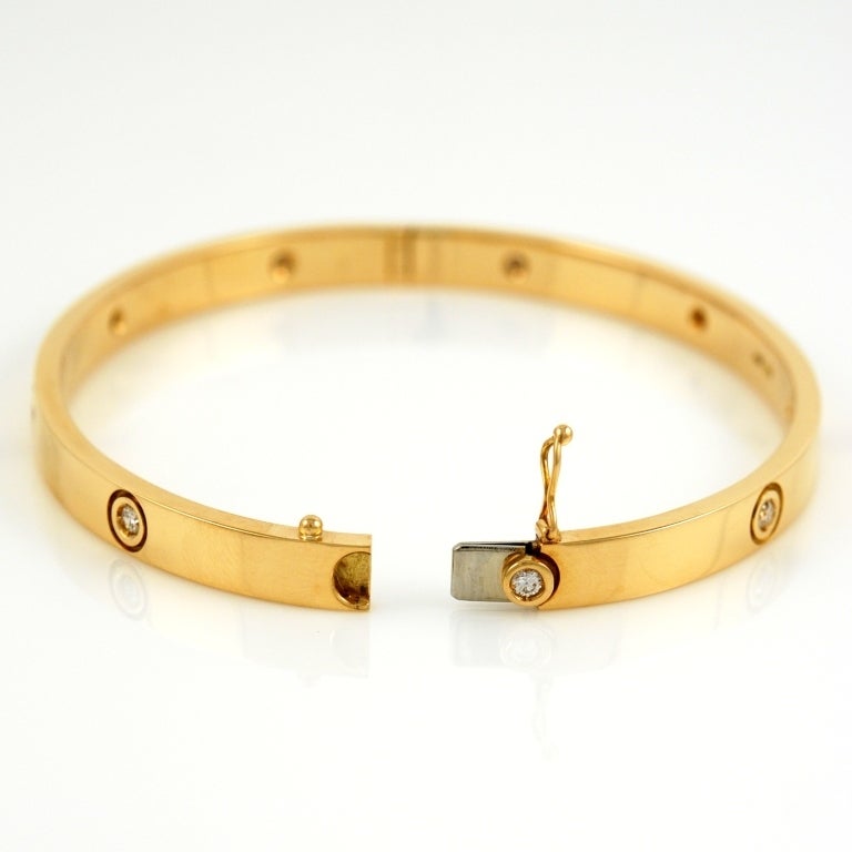 Diamond Gold Bangle Bracelet In Excellent Condition In Verona, IT