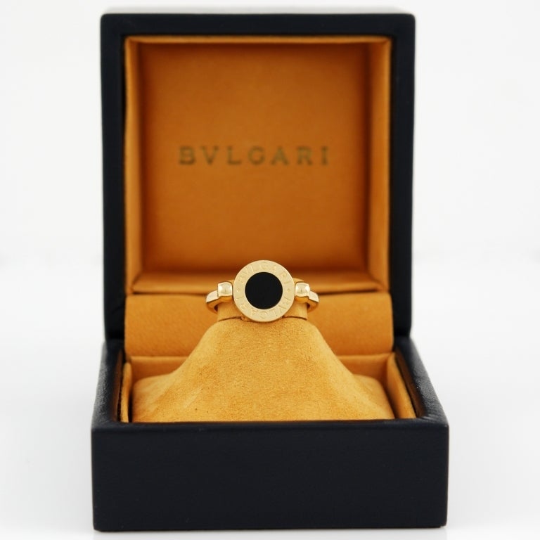 Women's BVLGARI-BVLGARI Coral Onyx Gold Flip Ring