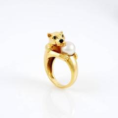 Cartier Onyx Pearl Emerald Gold Panther Ring