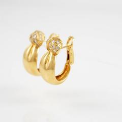 Van Cleef & Arpels Yellow Gold and Diamond Earrings