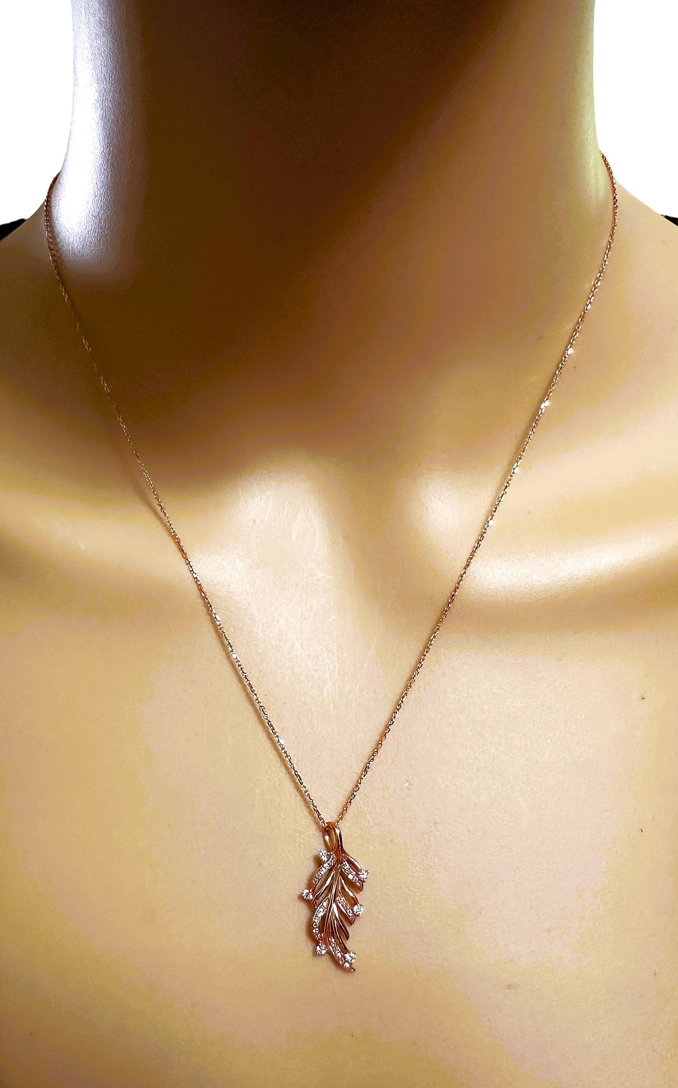 Art Déco Collana in oro rosa 14k con diamanti da 0,22 carati, lunga 18 pollici e timbrata in vendita