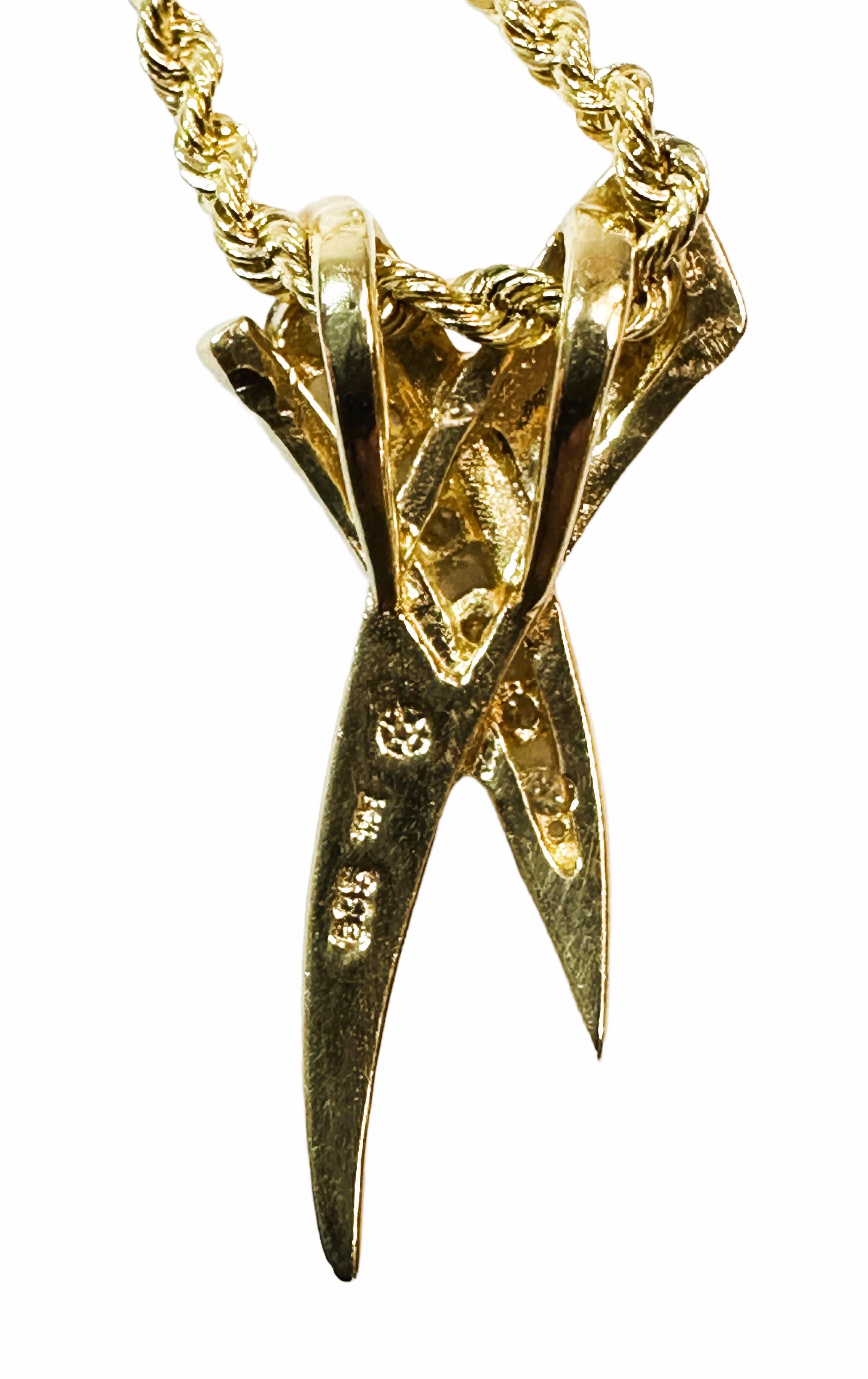 Ciondolo d'amore a scorrimento con diamante in oro giallo 14k da 0,16 carati e catena in oro 14k da 18