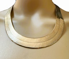 Vintage 10K Yellow Gold Shimmering Herringbone Necklace 15 mm Wide, 55.33 Grams