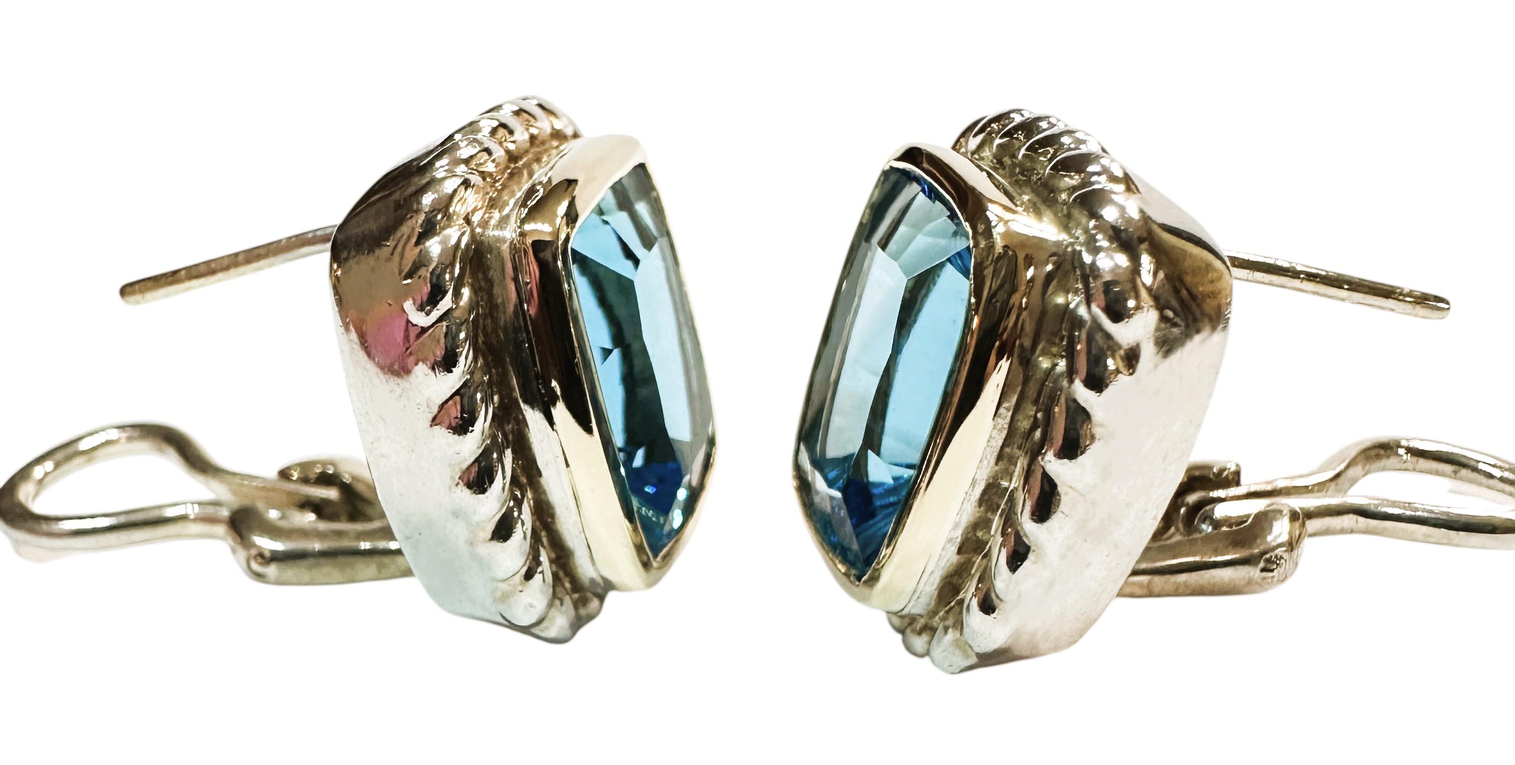 Donna Orecchini in oro 18k e sterlina Lorenzo London da 10,1 carati di topazio blu con fondello Omega in vendita