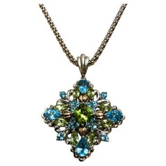 Colliers pendentifs - Or