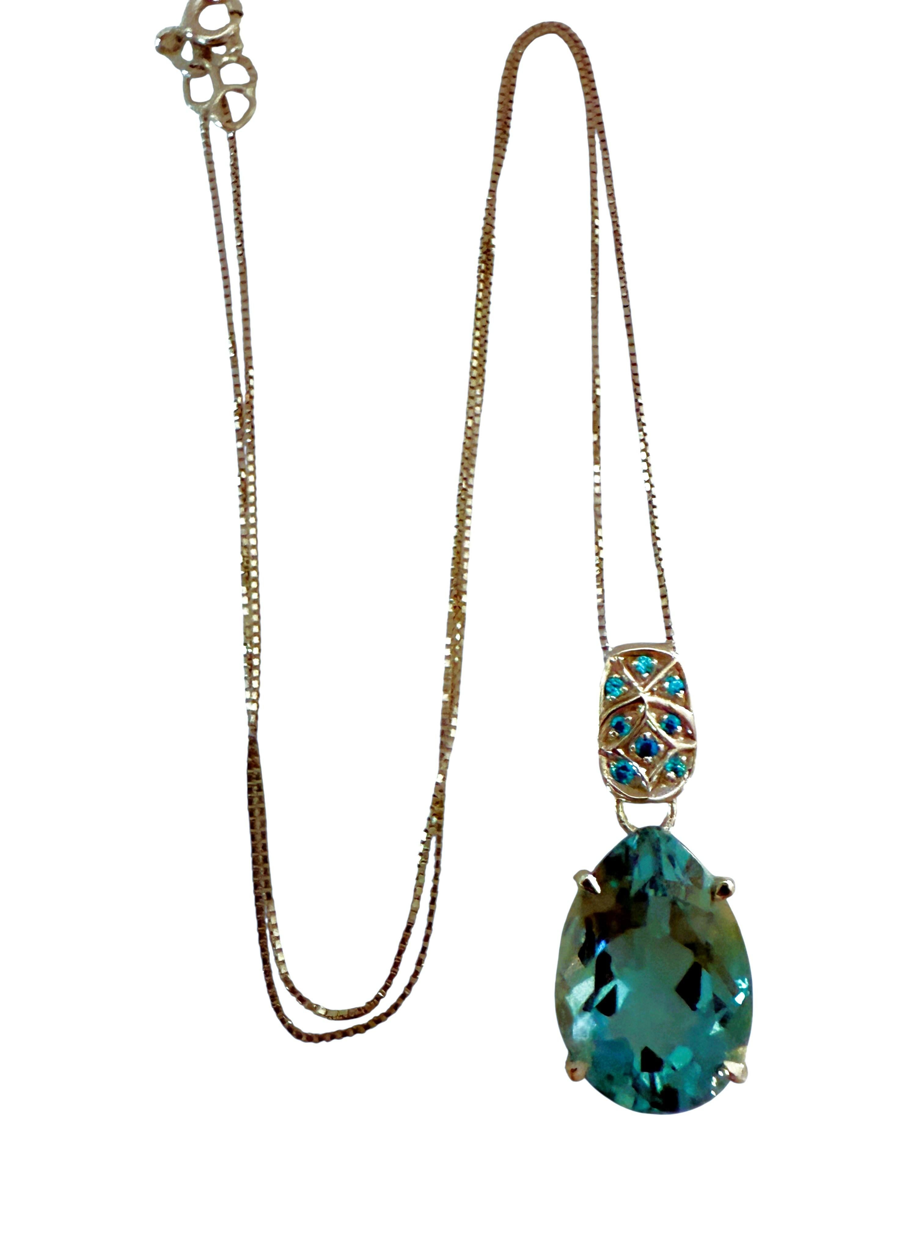 Collier pendentif en argent sterling, aigue-marine de 9.20 carats et saphir taille diamant en vente 1