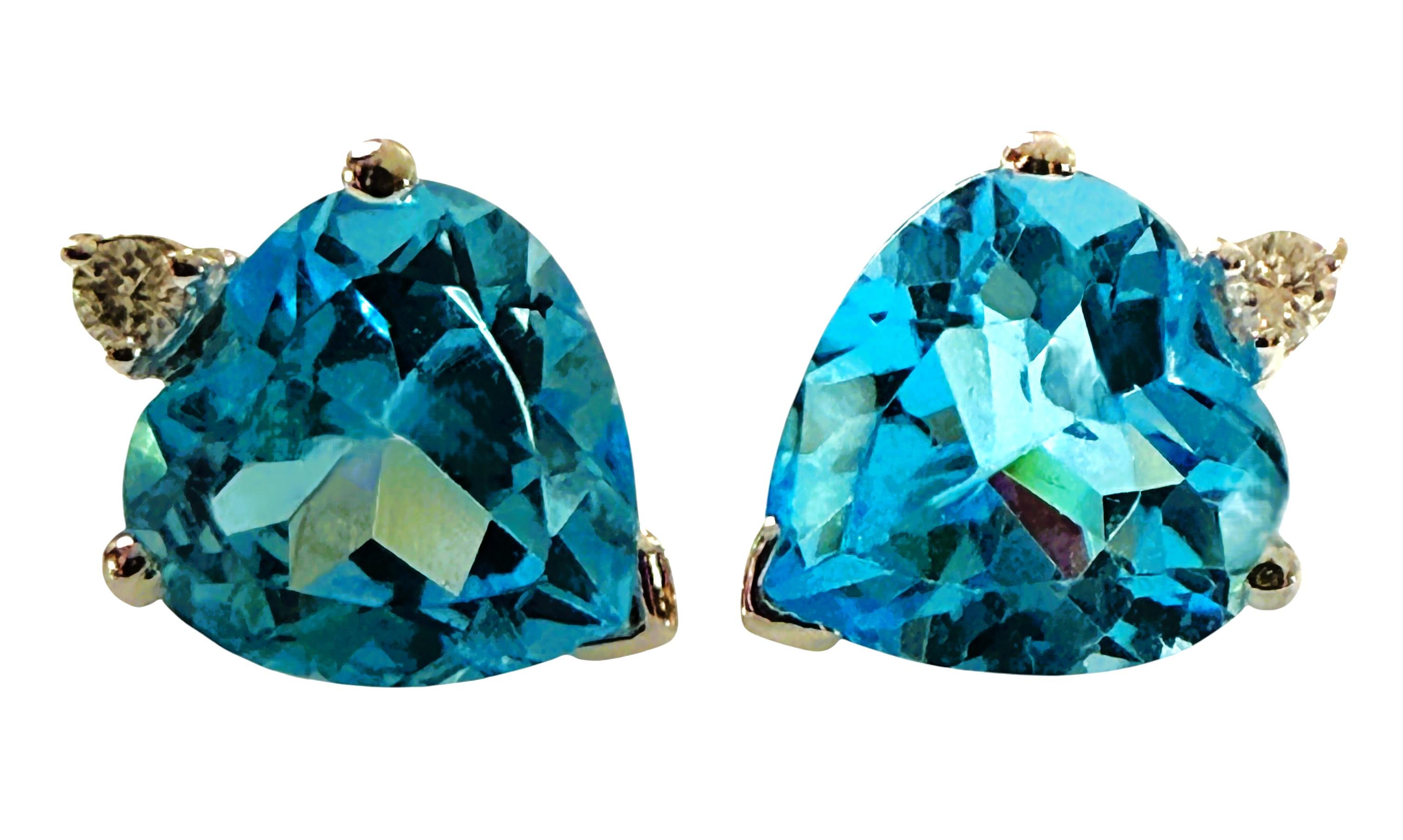 Boucles d'oreilles en or blanc 14k avec topaze bleue et diamant de 2,20 carats en vente 1