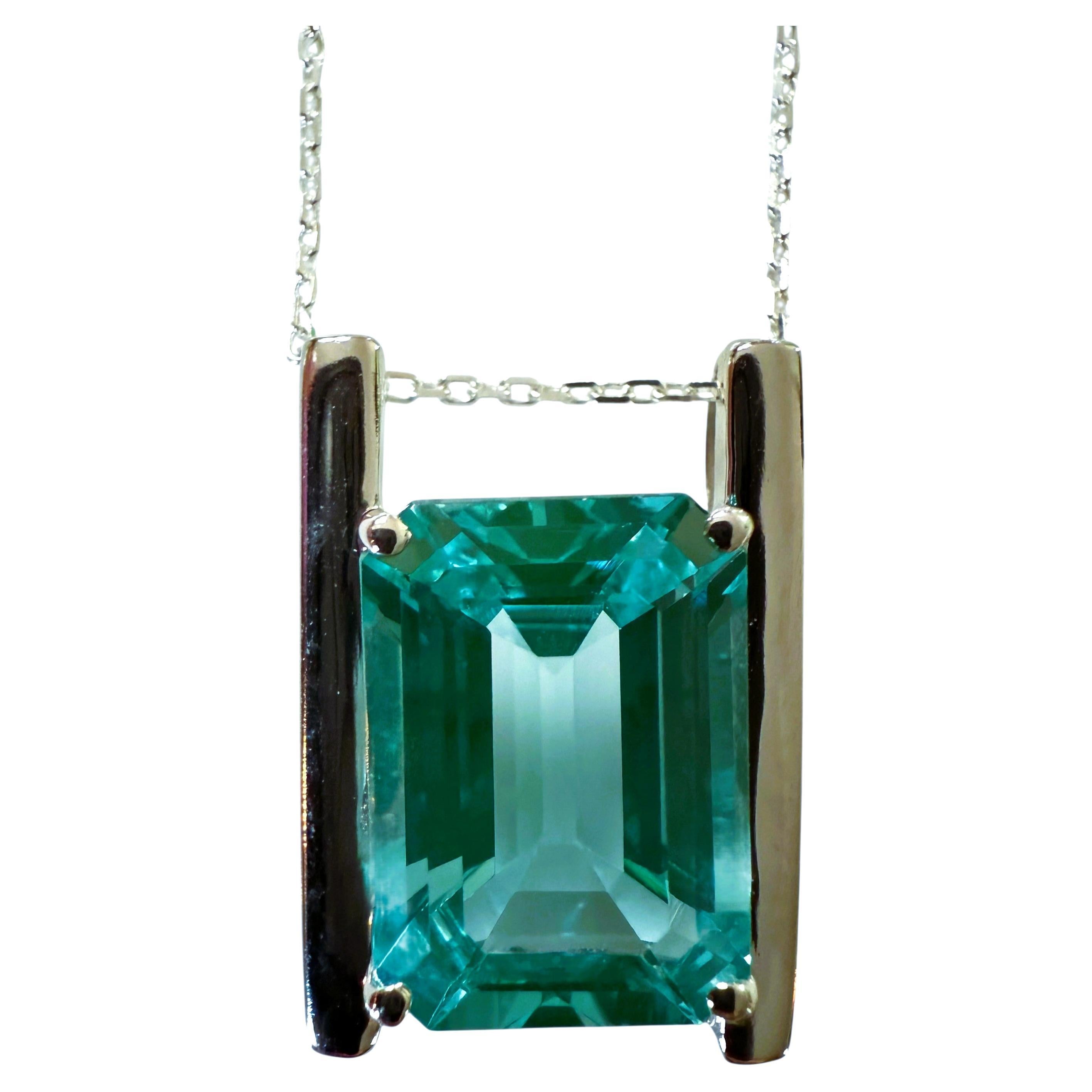Nuevo collar colgante de turmalina paraiba verde azulada de 7,95 quilates y 18" de ley