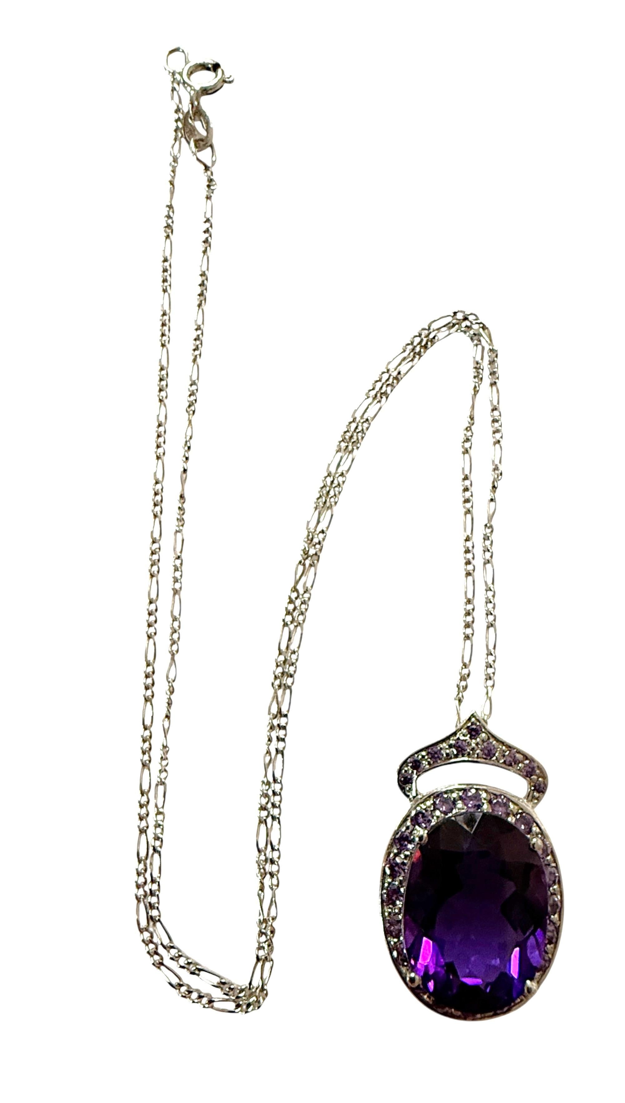 Neu 8. Karat Amethyst & Diamantschliff Saphir Sterling Halo Anhänger Halskette 18