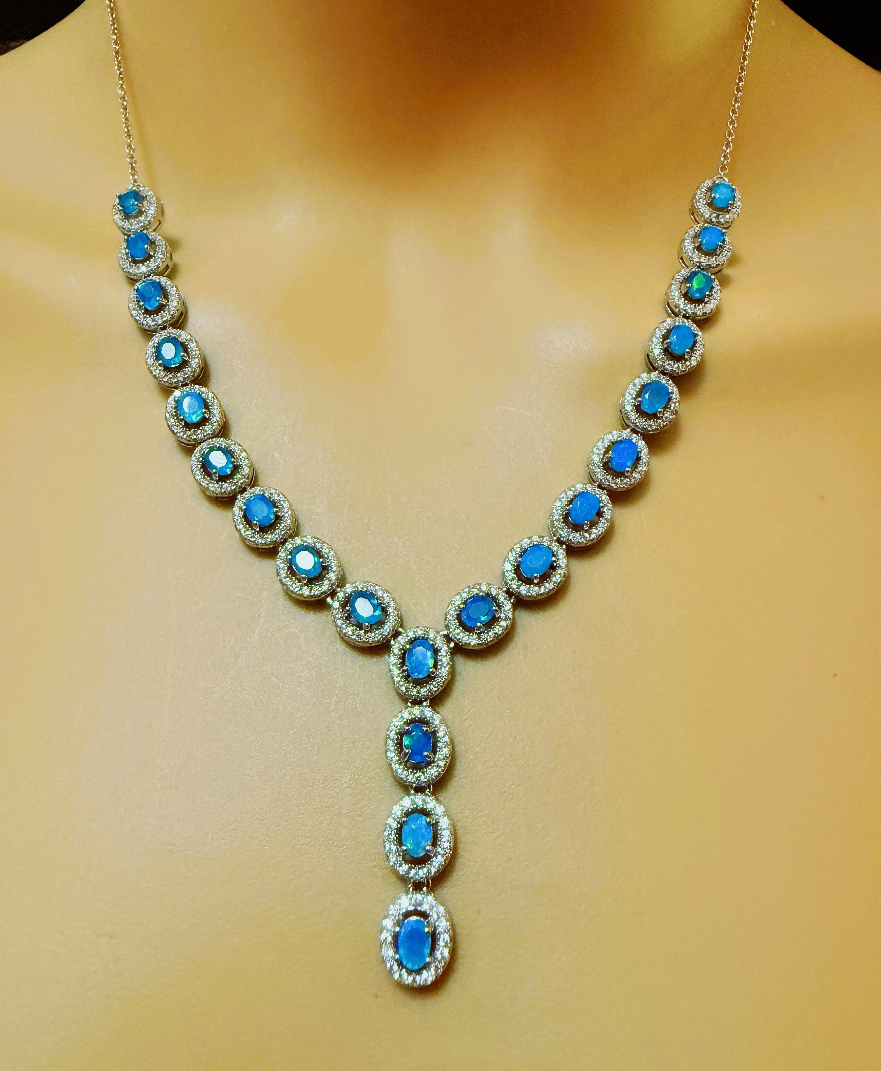 Nuevo Collar de Esterlina de 4,18 Quilates de Ópalo Azul y Zafiro talla Diamante 20 Pulgadas en venta