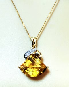 10k Yellow Gold 4.5 Carat Trillion Cut Citrine & Diamond Pendant on 14k Chain