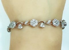 18K White Gold 2.25 Carat Diamond Flower Bracelet 7 Inches