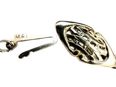 Collana a filo singolo con perle di Tahiti annodata a mano in oro bianco 14 carati