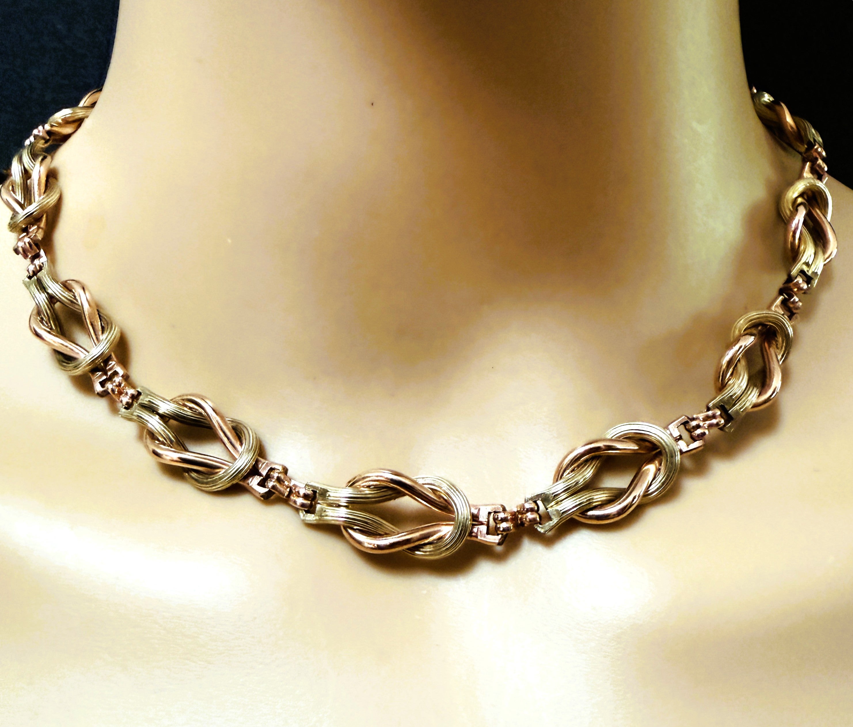What is the difference between 14k and 18k rose gold?