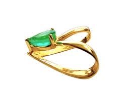 Ciondolo a forma di cuore scorrevole in oro giallo 14k con smeraldo da 1,30 carati