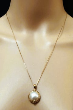 14K Yellow Gold Framed Mabe Pearl Slider Necklace 18"