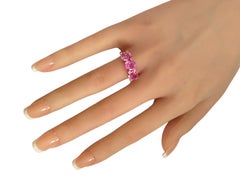 Bague neuve en argent sterling plaqué or rose, sertie de 3 saphirs roses d'un poids total de 5,81 carats, taille 7,25