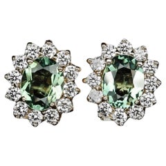 Nuovi orecchini in argento sterling con tormalina verde da 5,20 carati e zaffiro tagliato a diamante