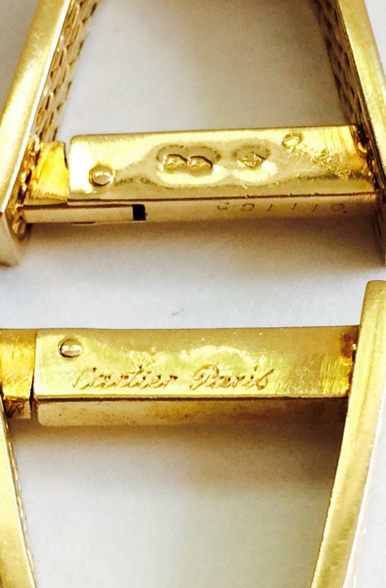 Modern Cartier Paris Mid-Century Gold Stirrup Cufflinks