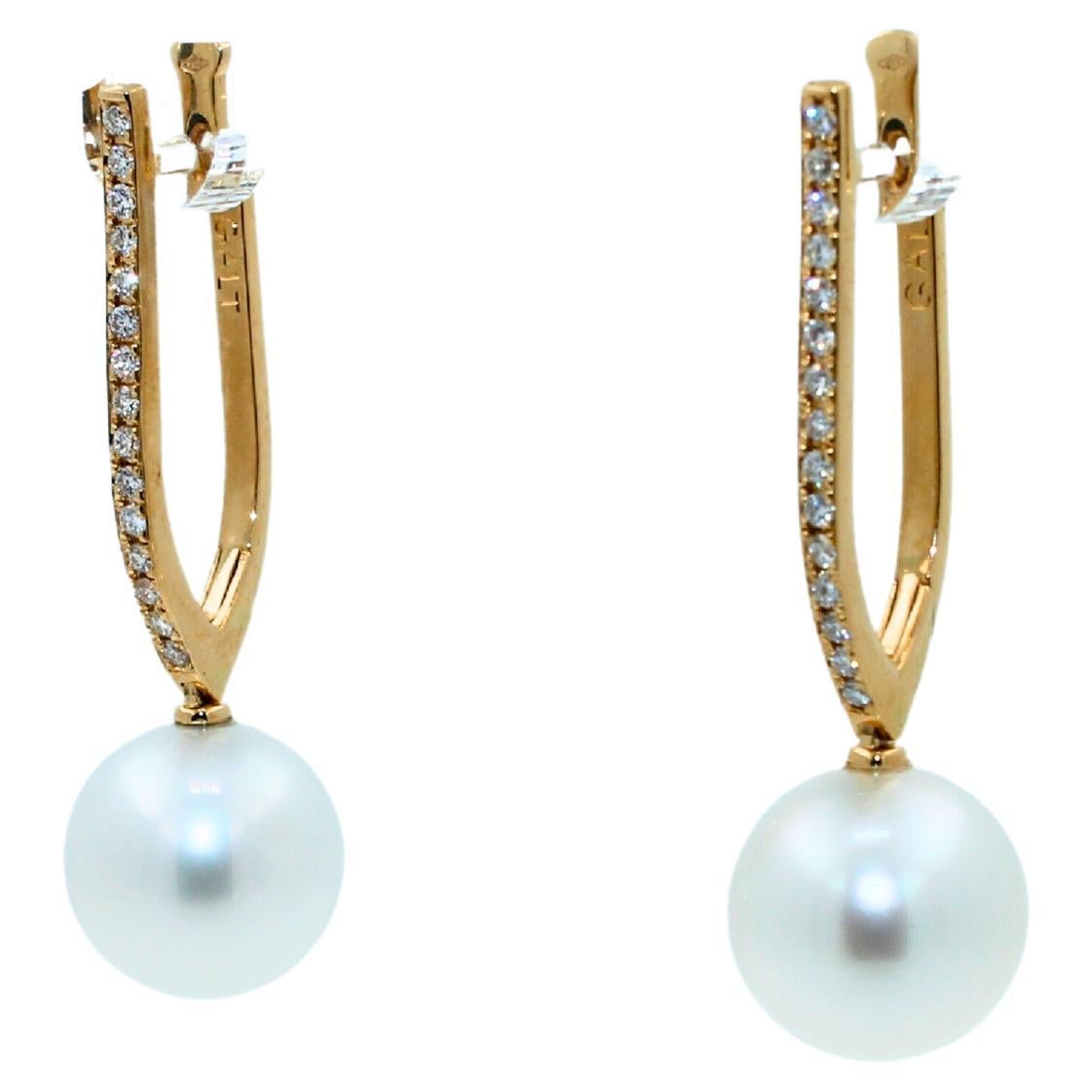 Modern South Sea White Pearl Diamond 18 Karat Yellow Gold Hinge Line Drop Hoop Earrings For Sale