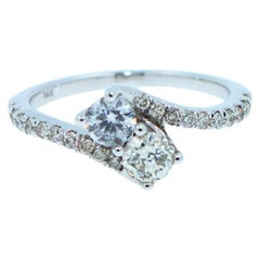 Doppelter runder Diamant zwei 2 Stein Spirale Pave Engagement Vintage Weißgold Ring