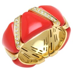 Bague d'éternité flexible en or jaune 18 carats avec diamants, corail rouge et émail